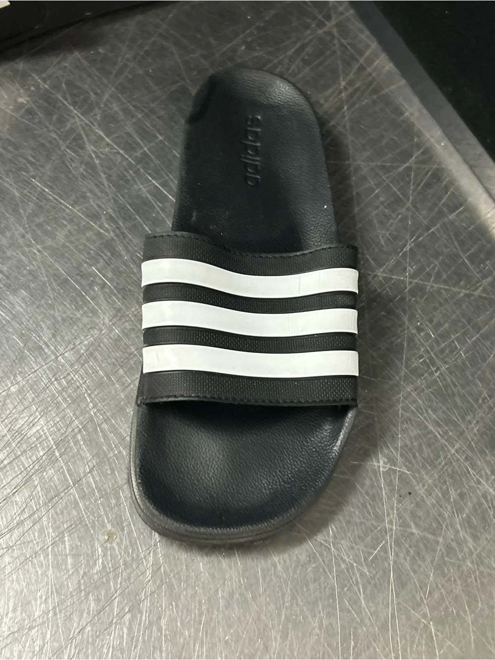 Adidas Slides Size 9 Men